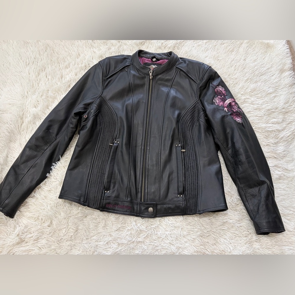 Harley Davidson Women's Leather Jacket - size M